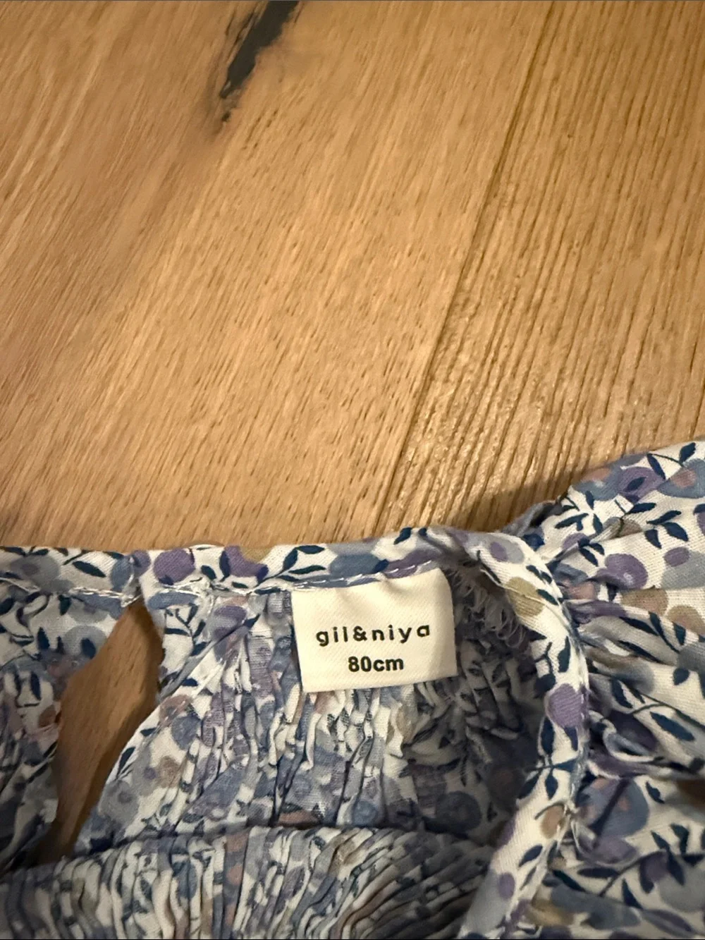Gil & Niya Girls Blue Floral Smocked Ruffle Sleeve Kids Dress